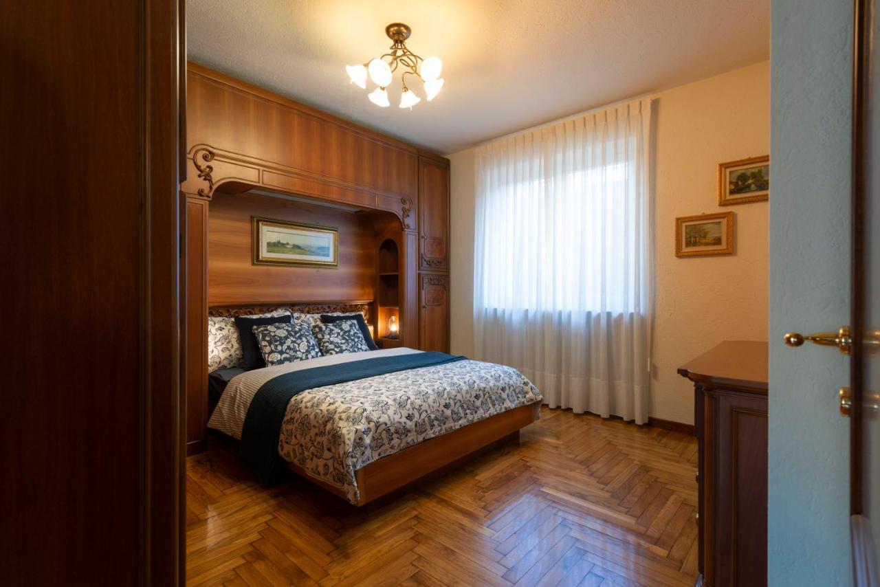 Villa Mara - Aosta - 200 Mq - Wifi - Jacuzzi - Parcheggio - Giardino Exteriér fotografie